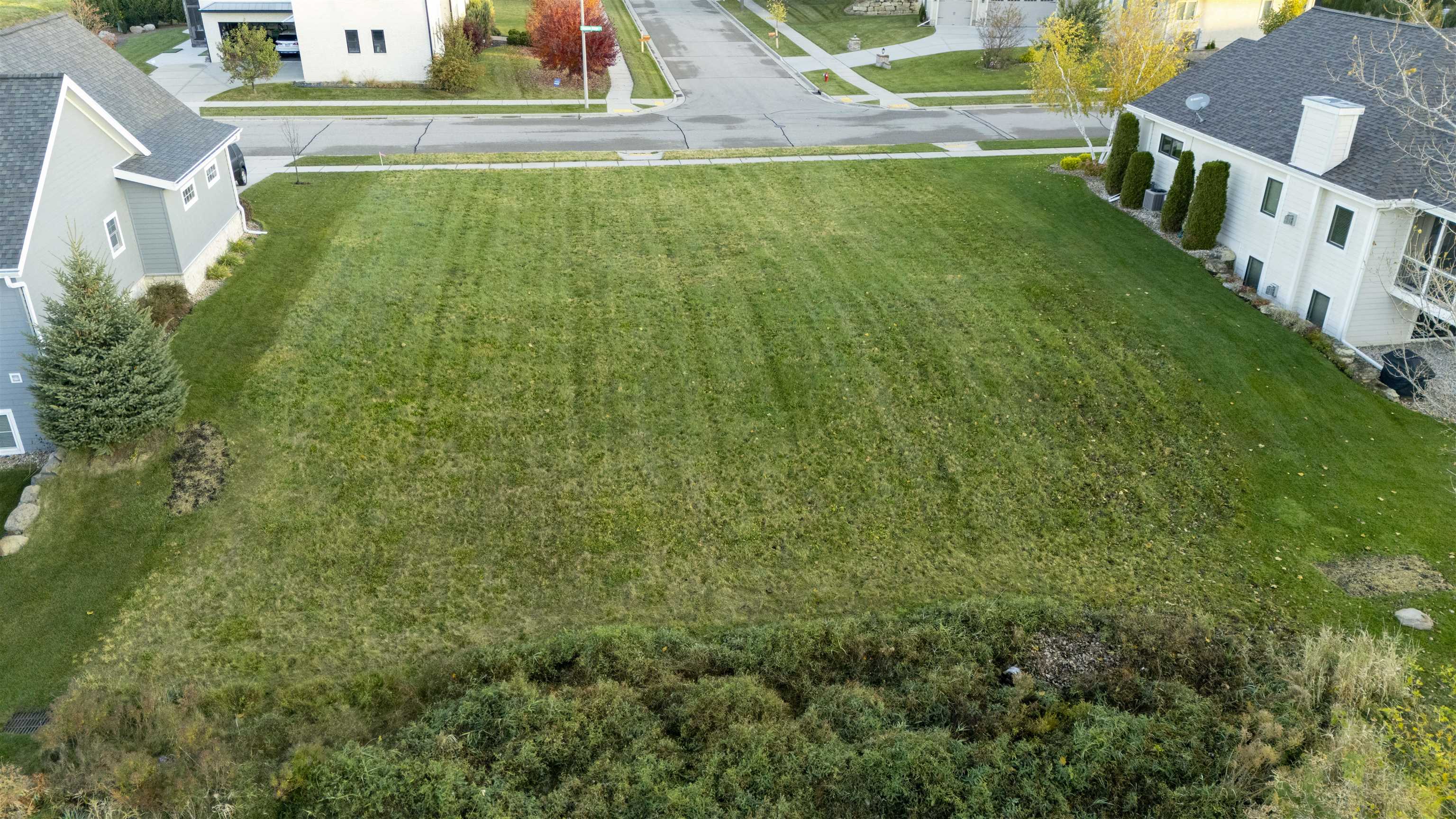 10013 Shadow Ridge Trail Middleton, WI 53562 - Photo 5 of 6