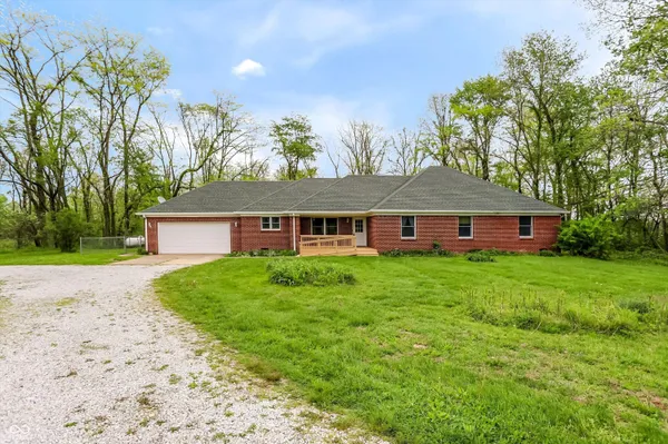 $600,000 | 4718 West County Road 150 South, Danville, IN 46122