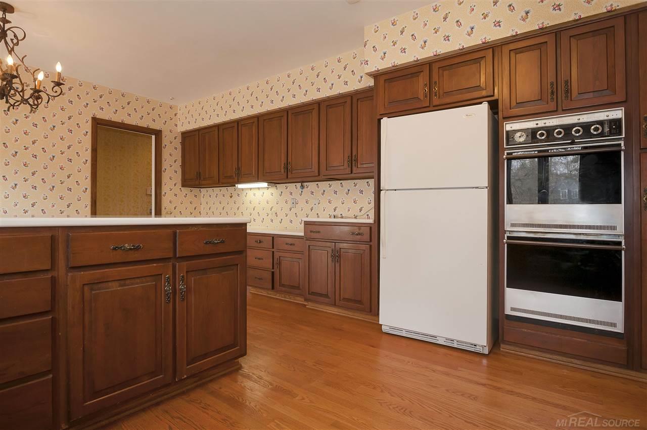 87 Belle Meade Road Grosse Pointe, MI 48236 - Photo 14 of 68 31345766-13.JPG