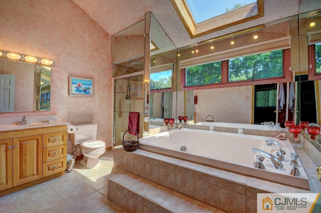 4 Cook Road East Brunswick, NJ 08816 - Photo 14 of 25 Gallery Image 14