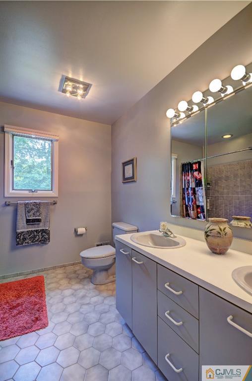 4 Cook Road East Brunswick, NJ 08816 - Photo 21 of 25 Gallery Image 21
