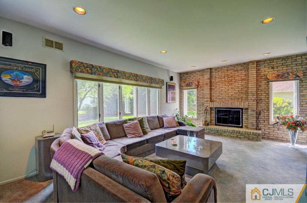 4 Cook Road East Brunswick, NJ 08816 - Photo 6 of 25 Gallery Image 6