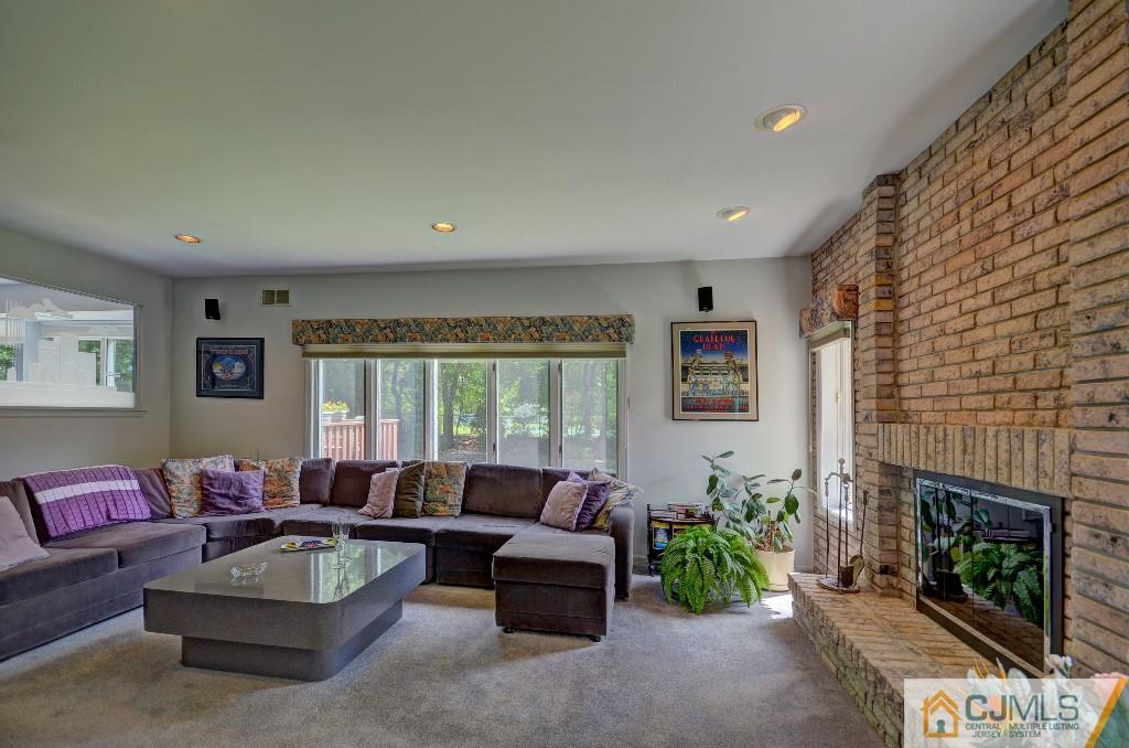 4 Cook Road East Brunswick, NJ 08816 - Photo 9 of 25 Gallery Image 9