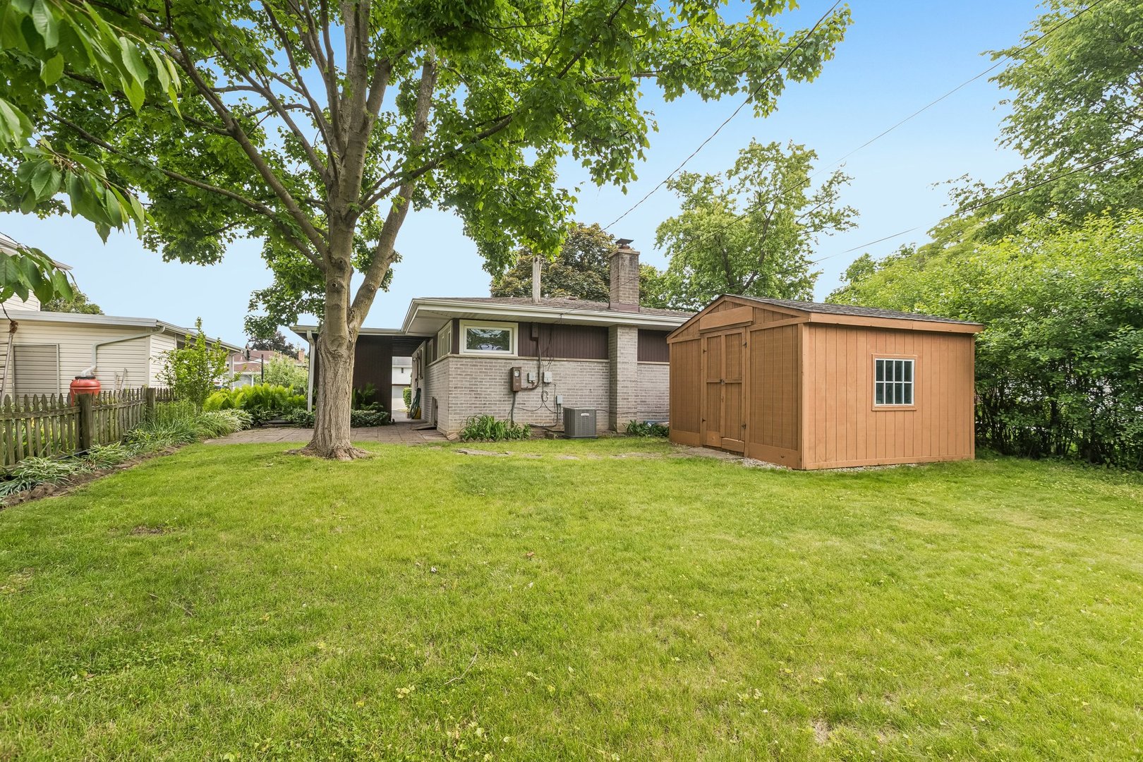 220 Voltz Road Northbrook, IL 60062 - Photo 35 of 41