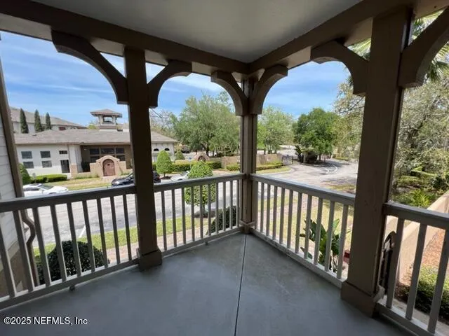 a sign that is next to a road