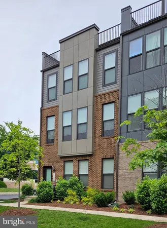 $4,000 | 2301 Liberty Loop, Herndon, VA 20171