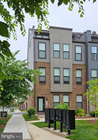 $4,000 | 2301 Liberty Loop, Herndon, VA 20171