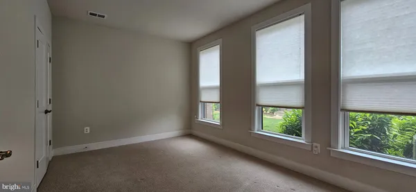 $4,000 | 2301 Liberty Loop, Herndon, VA 20171
