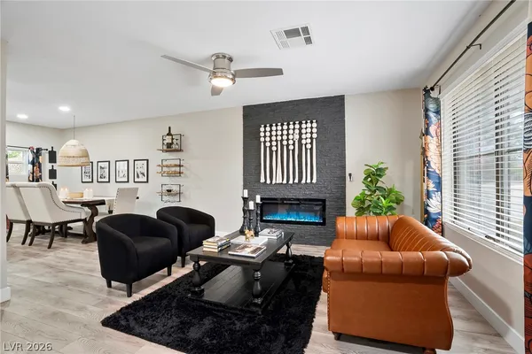 $389,500 | 445 Concord Way, Henderson, NV 89015