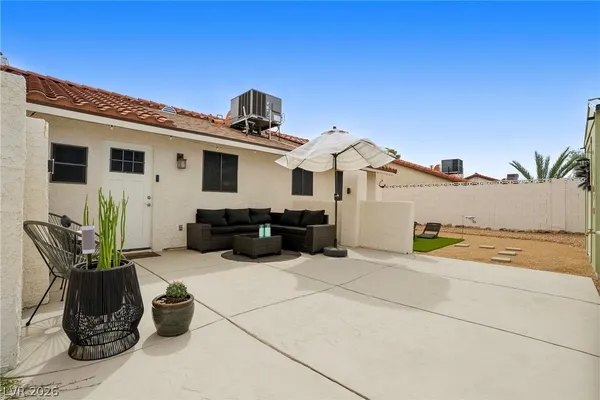 $389,500 | 445 Concord Way, Henderson, NV 89015