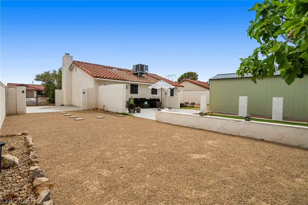 $389,500 | 445 Concord Way, Henderson, NV 89015