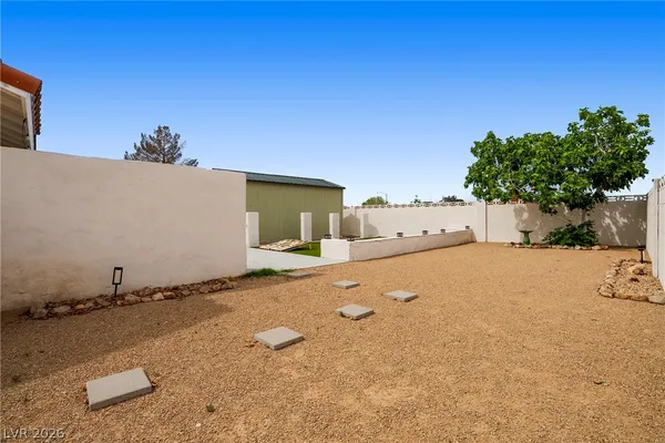 $389,500 | 445 Concord Way, Henderson, NV 89015