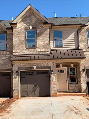 $324,990 | 1043 Beechcraft Drive, Mebane, NC 27302