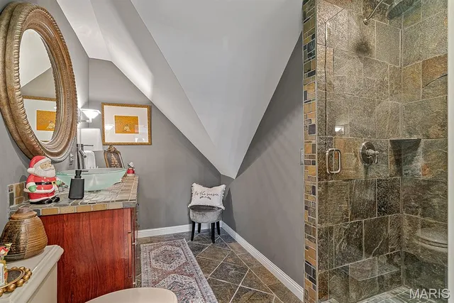 $290,000 | 706 Carleton Avenue, Caruthersville, MO 63830