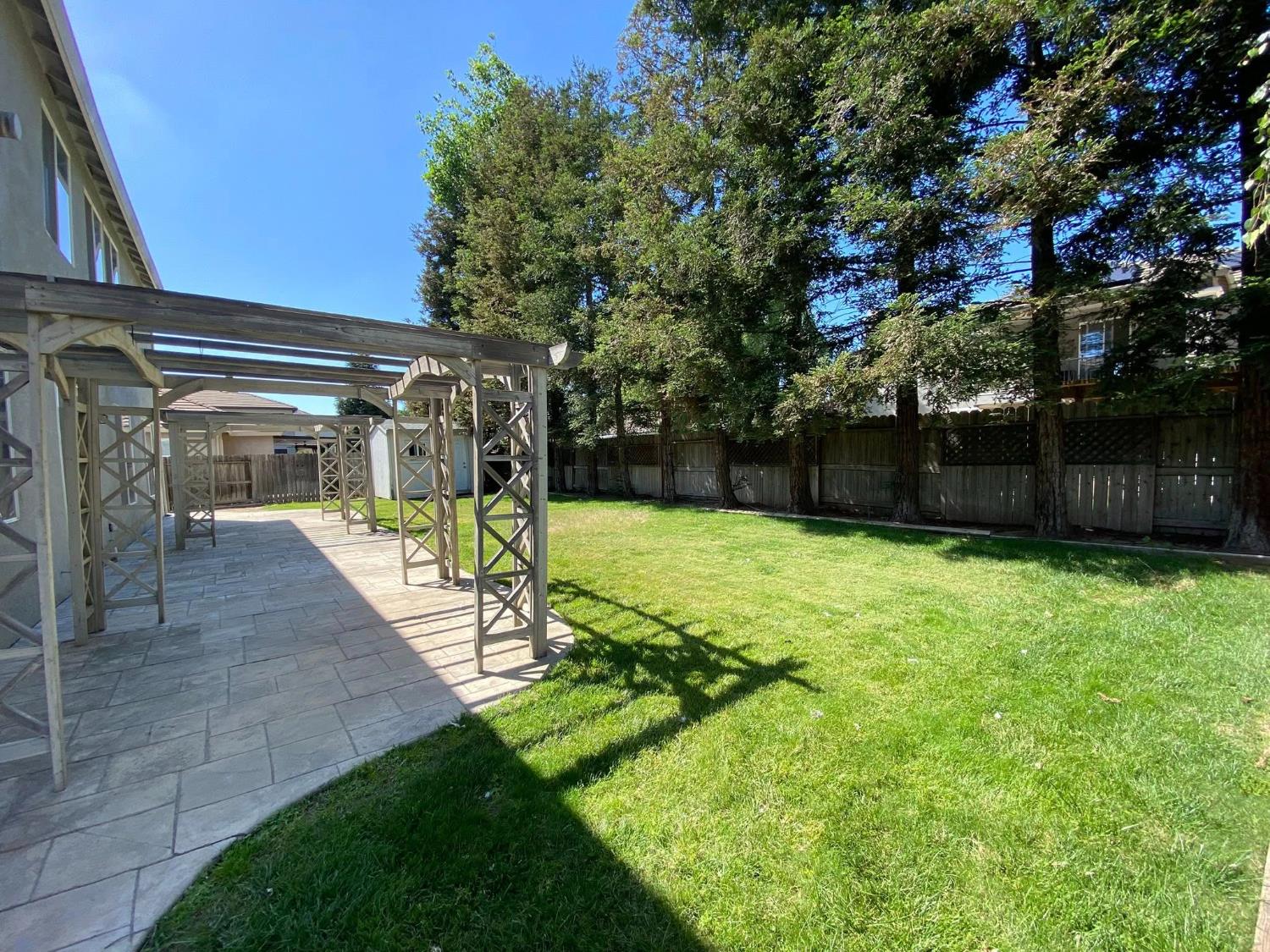 379 John Kamps Way Ripon, CA 95366 - Photo 32 of 33