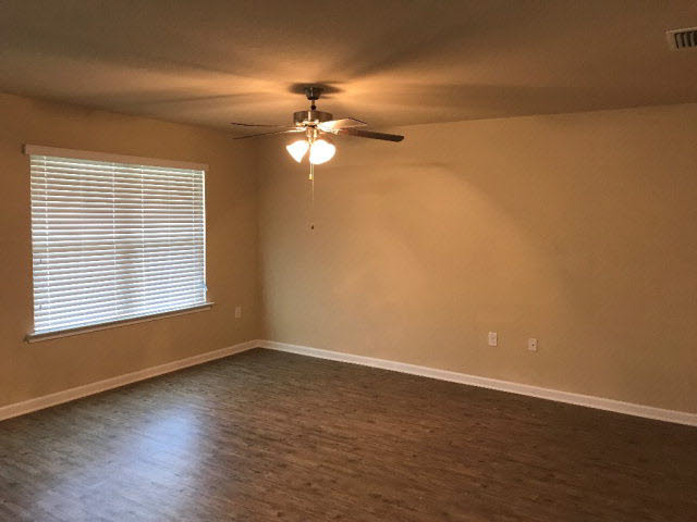 17392 Harding Drive Foley, AL 36535 - Photo 7 of 16