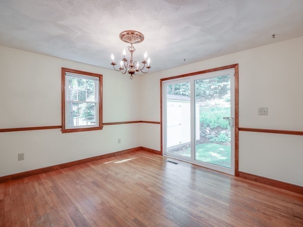 16 Collins Road Northborough, MA 01532 - Photo 8 of 33 Gallery Image 8