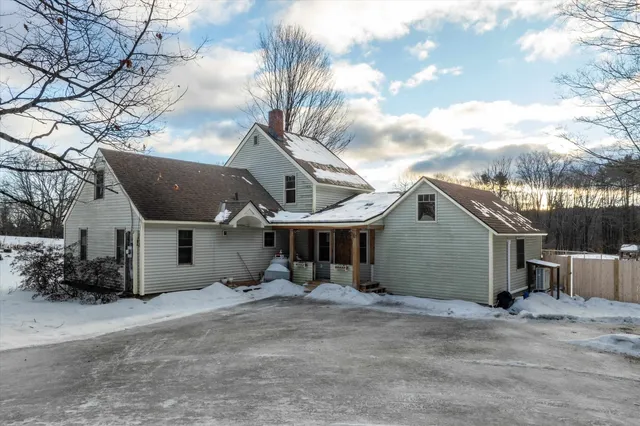 $399,000 | 187 Lacross Road, Springfield, VT 05156