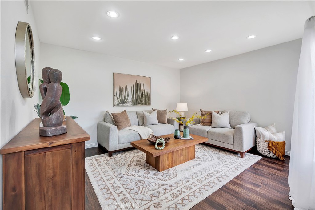 2245 Cheyenne Way, Unit 46 Fullerton, CA 92833 - Photo 3 of 30