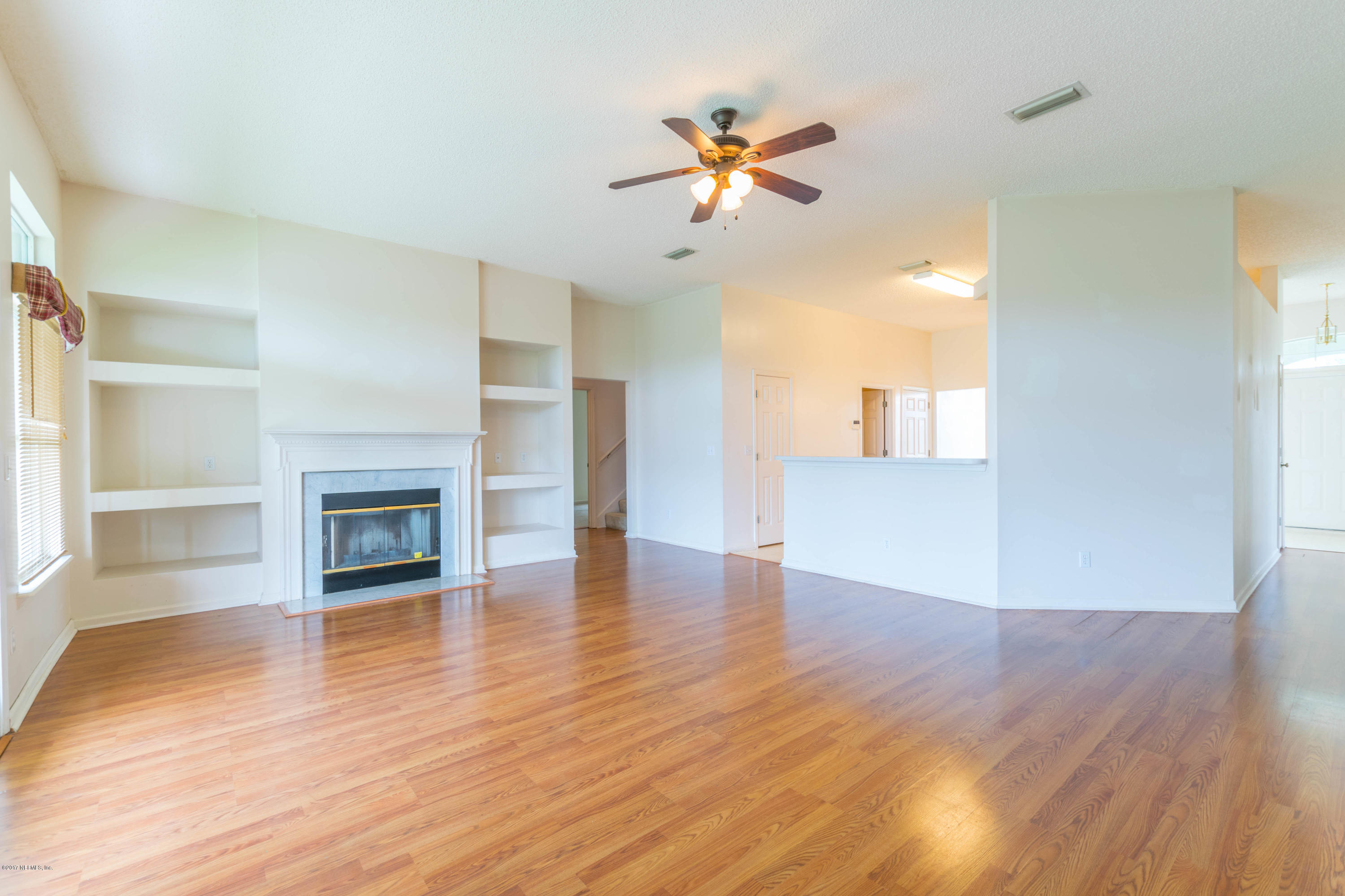 509 Thornberry Road Orange Park, FL 32073 - Photo 4 of 28 Family Room - View 2