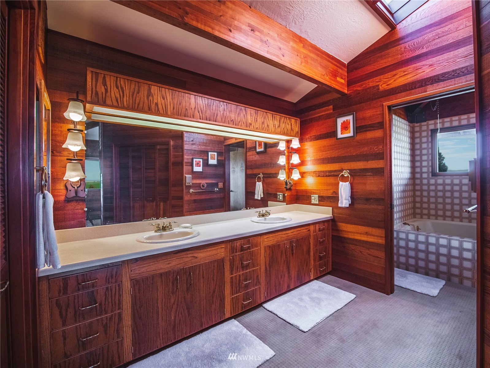 11549 Rd E Southwest Royal City, WA 99357 - Photo 15 of 30 a bathroom with a sink and a large mirror