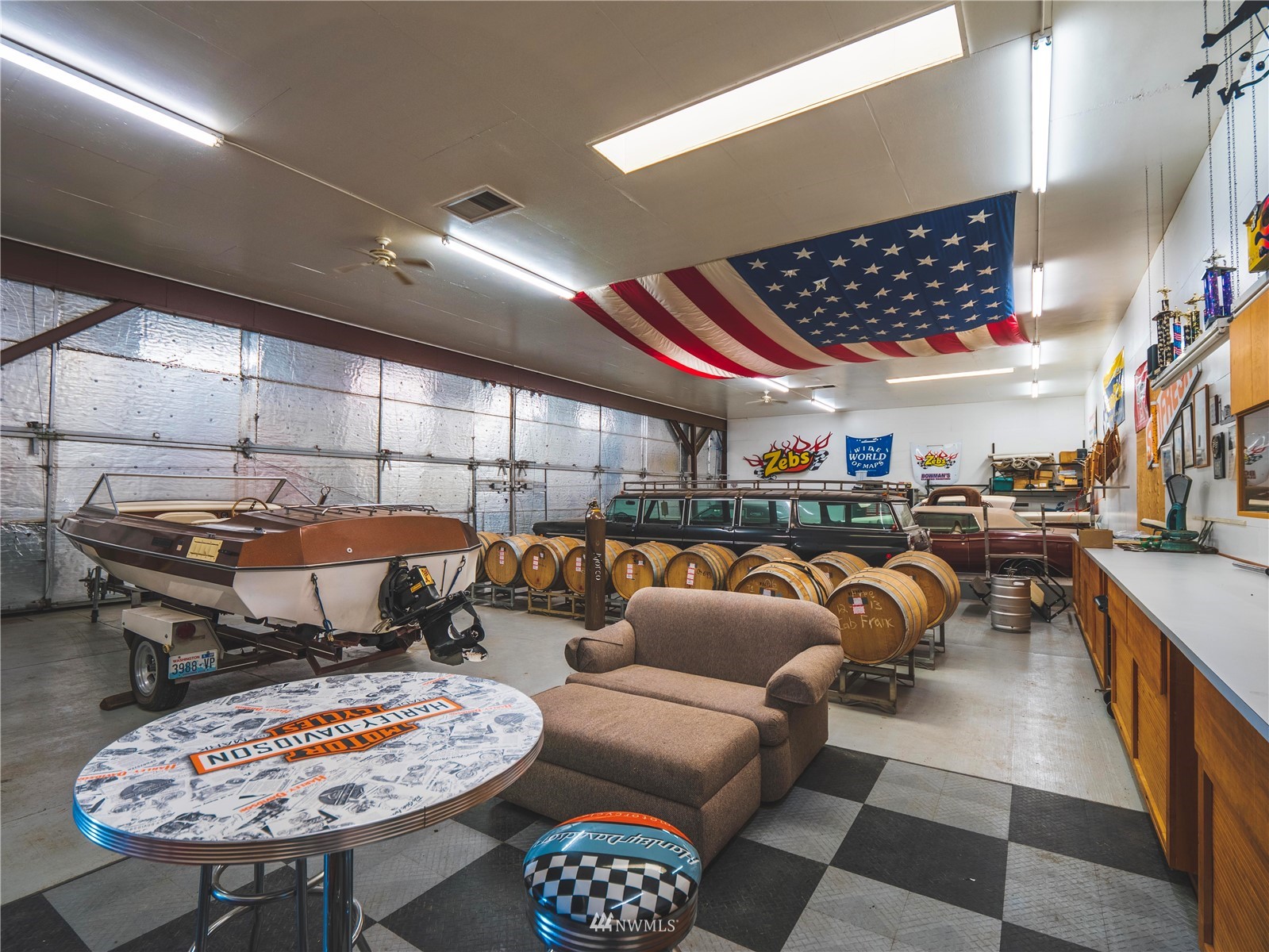 11549 Rd E Southwest Royal City, WA 99357 - Photo 23 of 30 a living room with furniture a rug and white walls