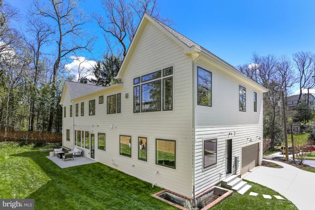 $3,050,000 | 5133 37th Street North, Arlington, VA 22207