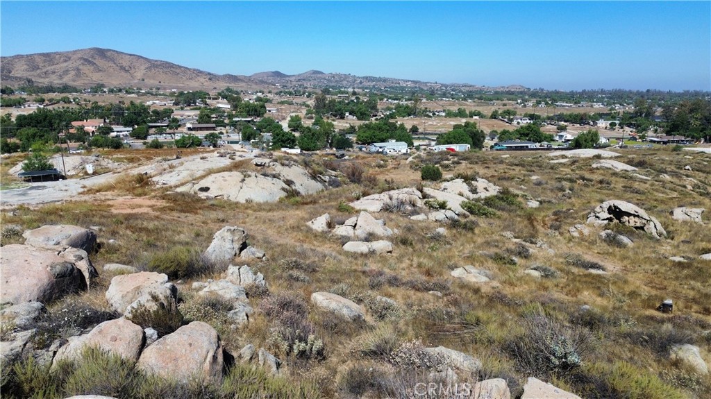 22300 O'Ferrall Drive Perris, CA 92570 - Photo 11 of 12