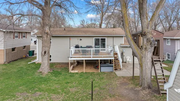$215,000 | 902 Birch Street, Marshall, MN 56258