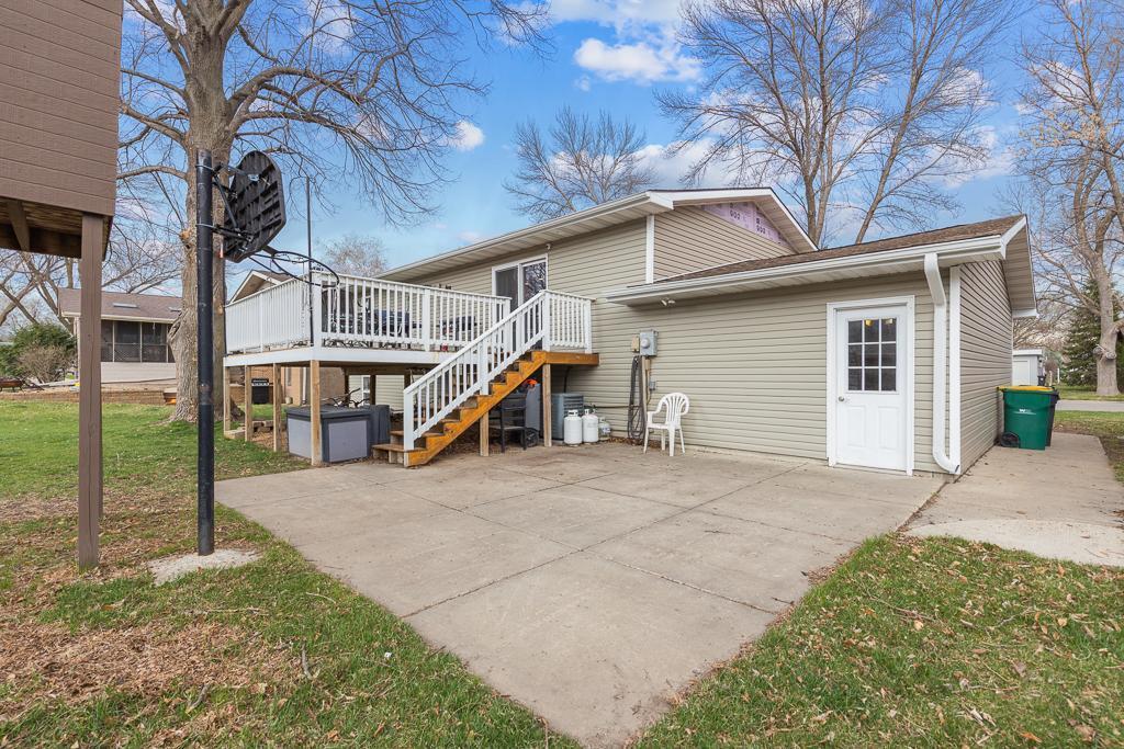 902 Birch Street Marshall, MN 56258 - Photo 9 of 45