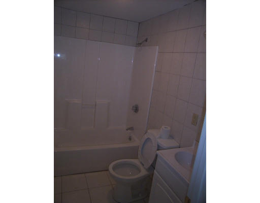 59 Loring Street Springfield, MA 01105 - Photo 2 of 5