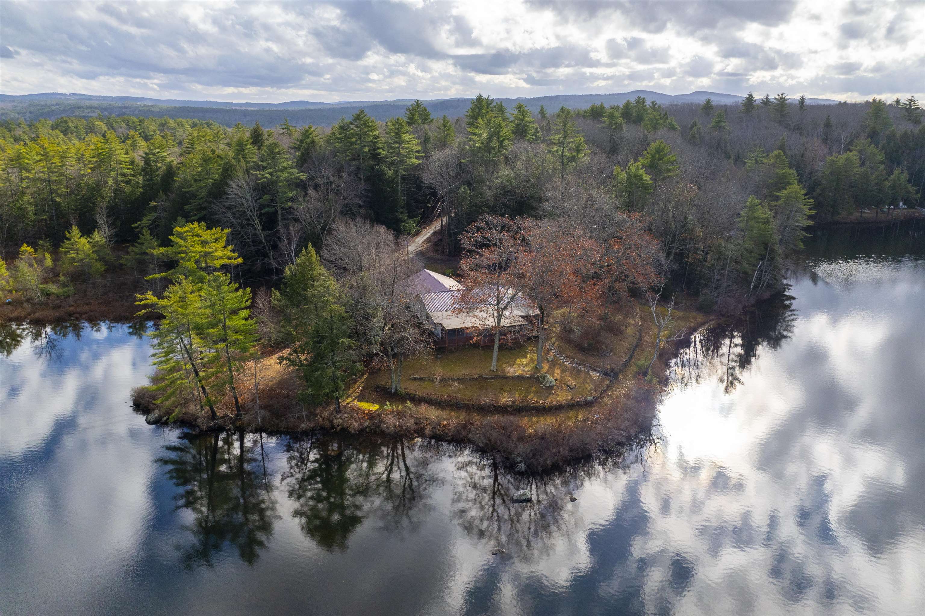 62 Pond View Drive Barnstead, NH 03218 - Photo 2 of 36