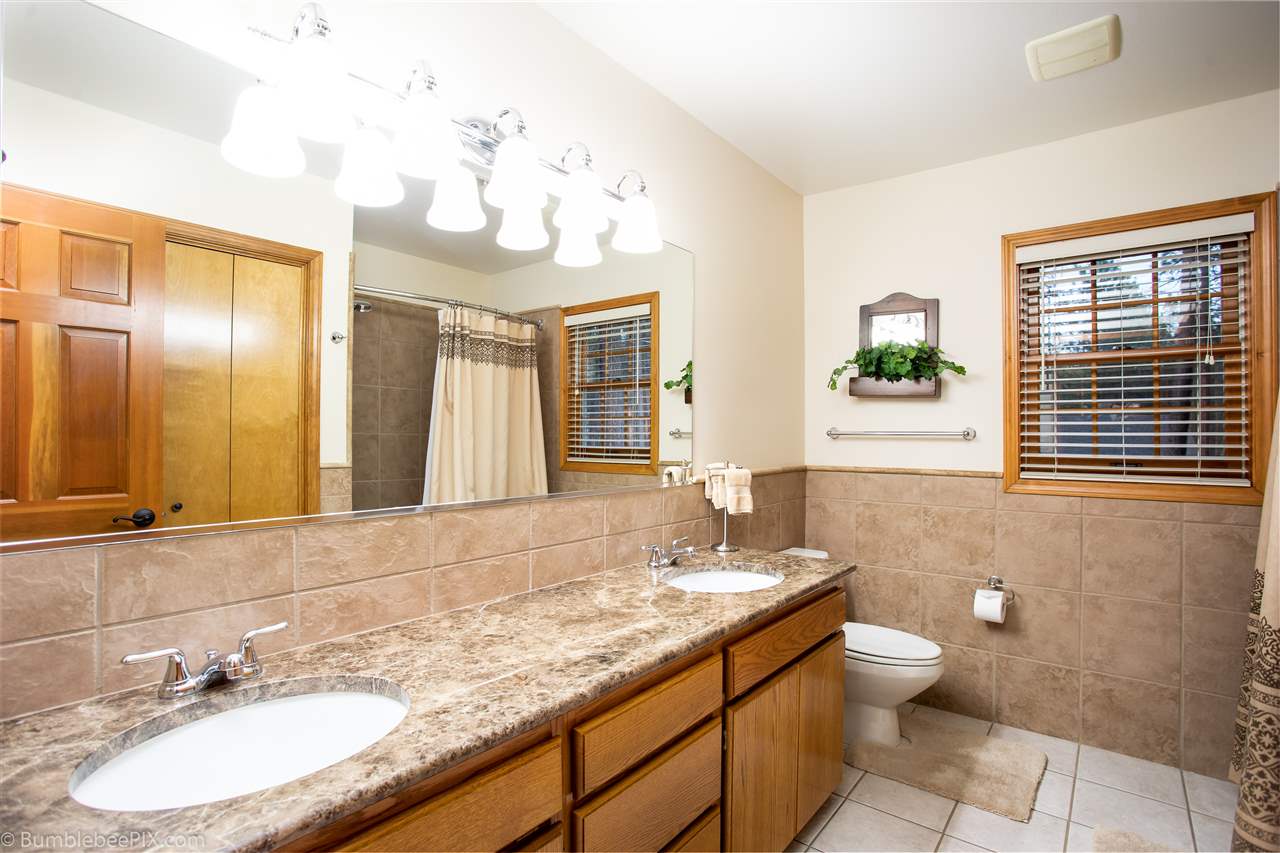 2711 East Oxbow Road Colbert, WA 99005 - Photo 15 of 20