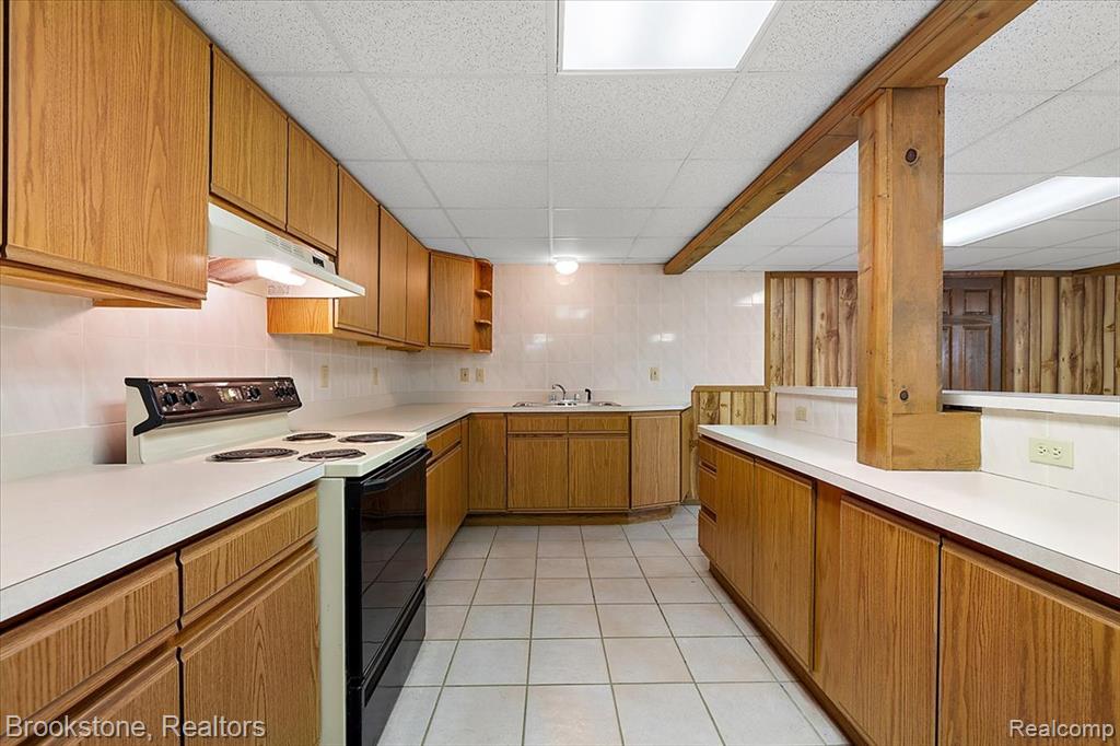 49650 Card Road Macomb, MI 48044 - Photo 55 of 59 Gallery Image 55