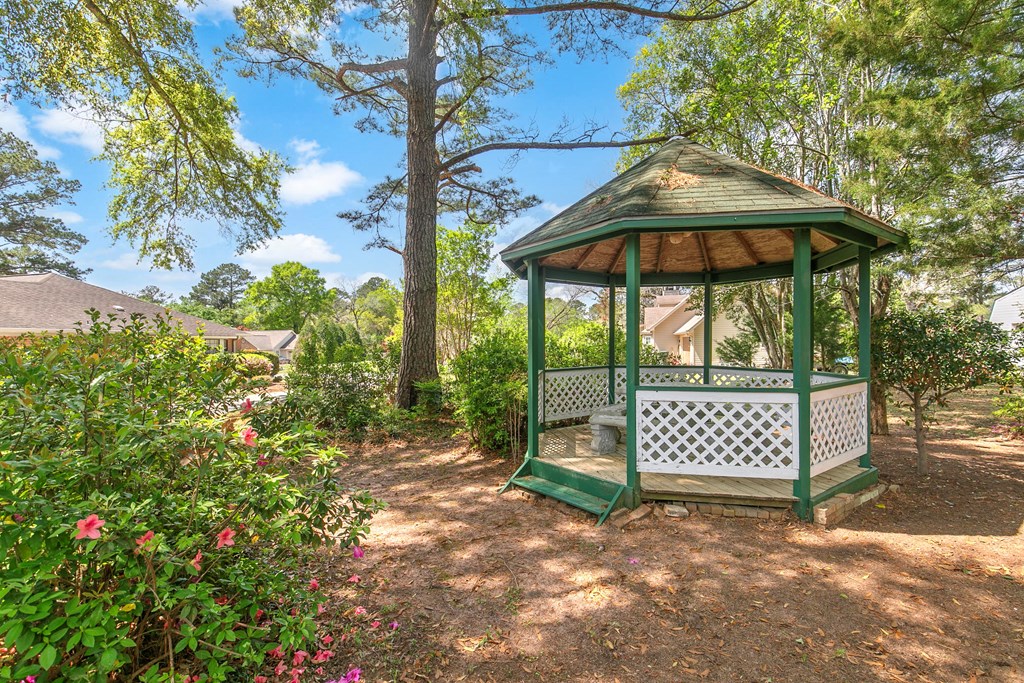 108 Prentice Court Dothan, AL 36305 - Photo 28 of 38 Gorgeous Gazebo