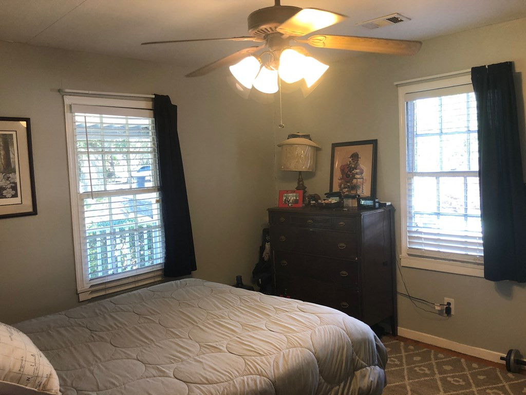 526 Hickman Road Augusta, GA 30904 - Photo 12 of 18 Gallery Image 12
