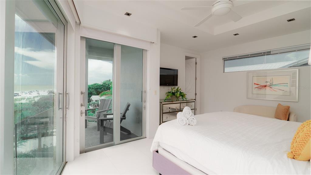 107 Elm Avenue Anna Maria, FL 34216 - Photo 20 of 56