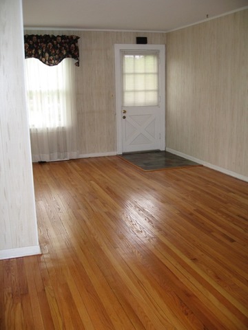 79 Roberts Road Inverness, IL 60067 - Photo 3 of 20