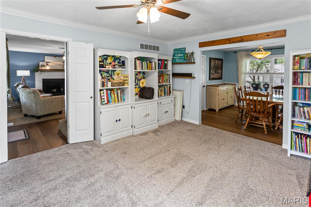 608 Goldfinch Lane Troy, IL 62294 - Photo 12 of 64