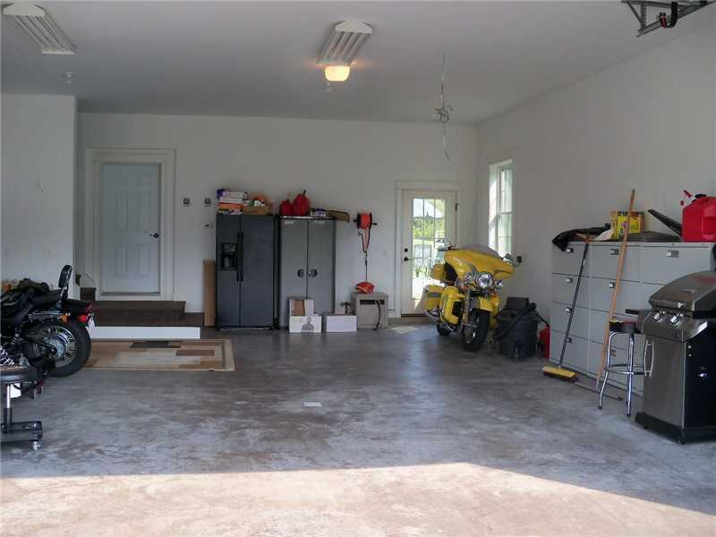 59 Peruvian Way Bangor, ME 04401 - Photo 22 of 35 Parking Lot/Garage.