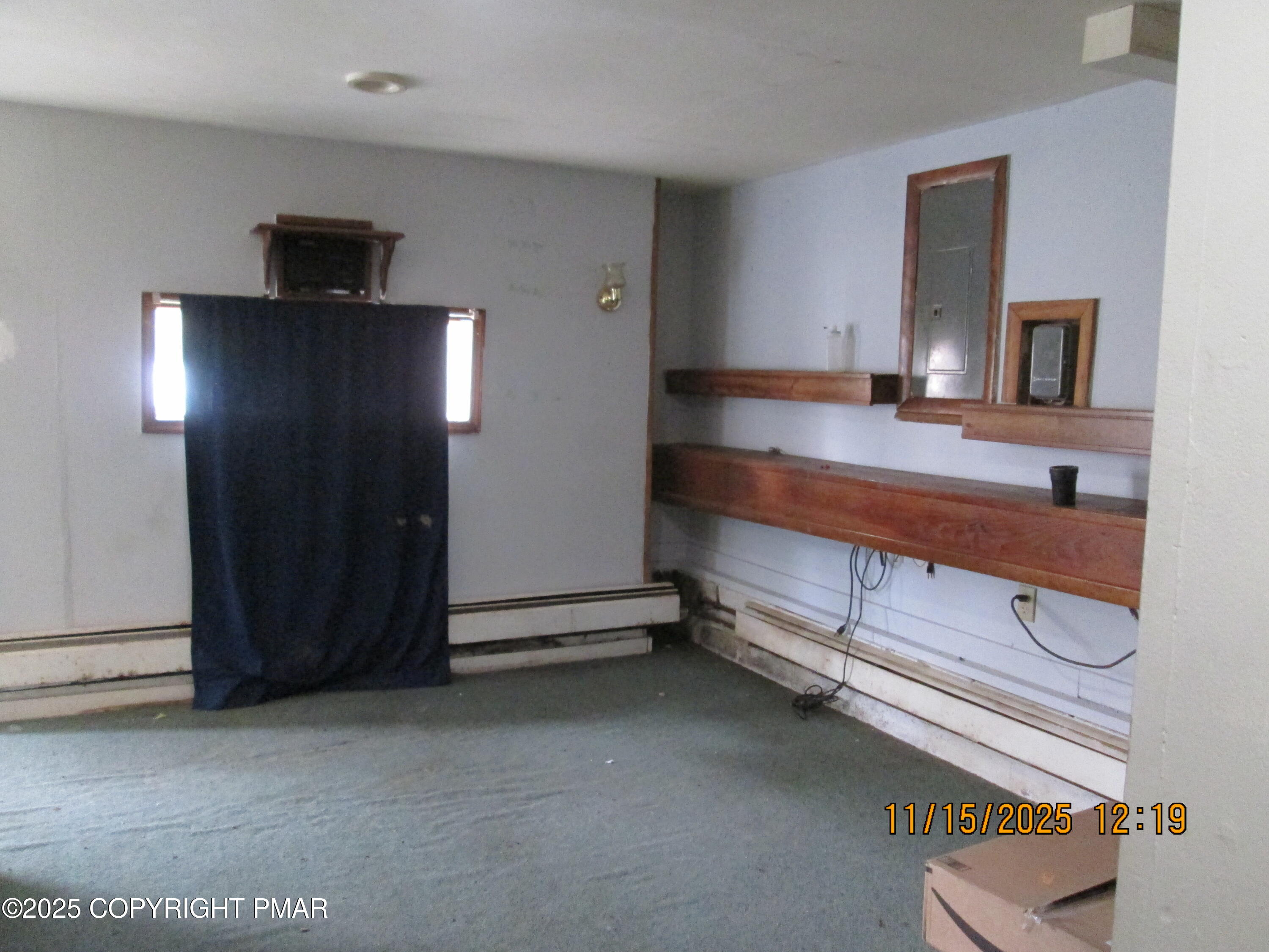 638 Sunset Road Stroudsburg, PA 18360 - Photo 19 of 45 Spare room/former garage