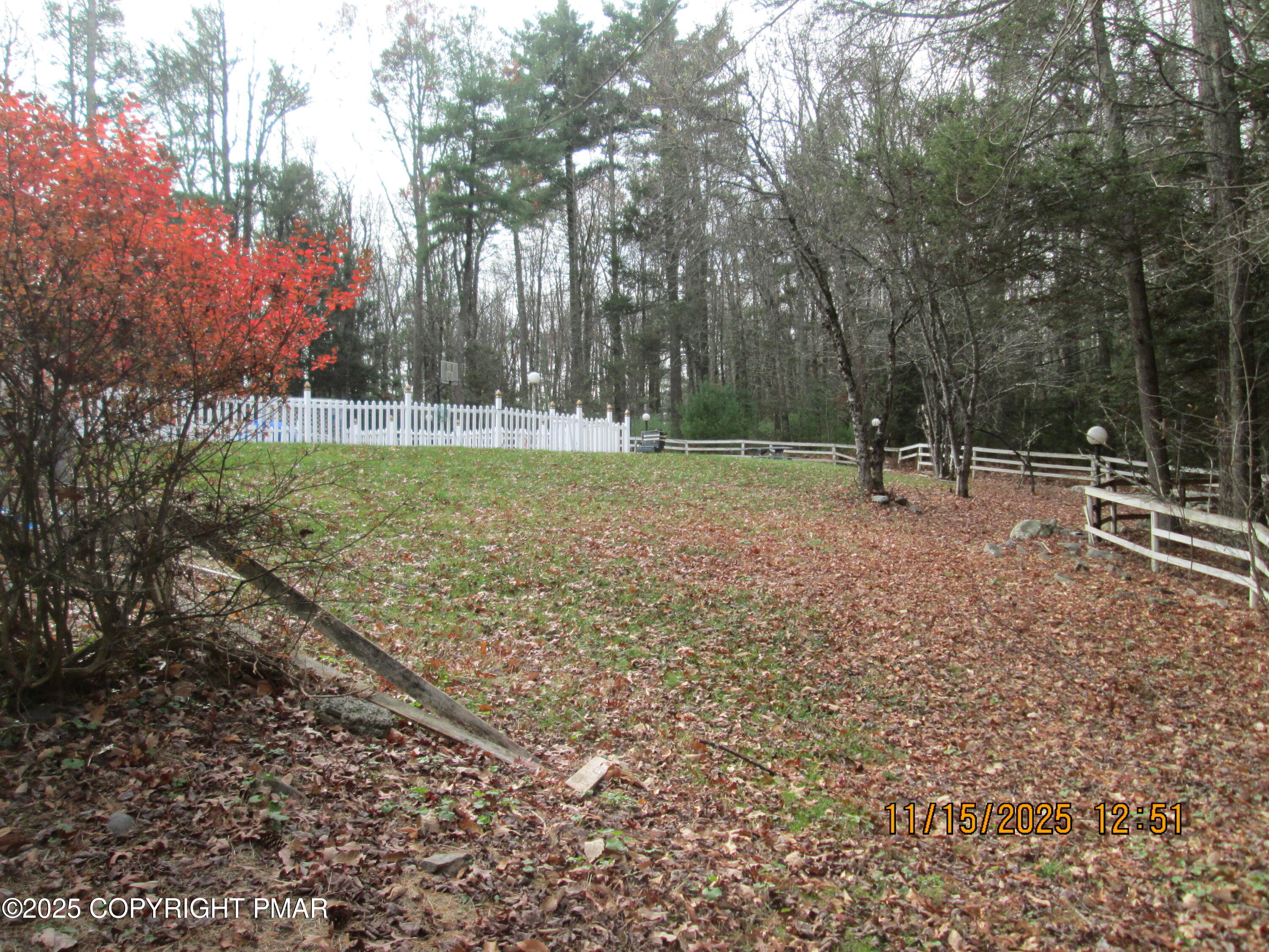 638 Sunset Road Stroudsburg, PA 18360 - Photo 43 of 45 Sideyard