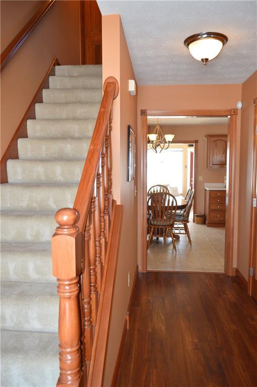 2979 Windy Ridge Drive Springfield, OH 45502 - Photo 4 of 34