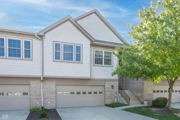 $330,000 | 9272 Wadsworth Court, Fishers, IN 46037