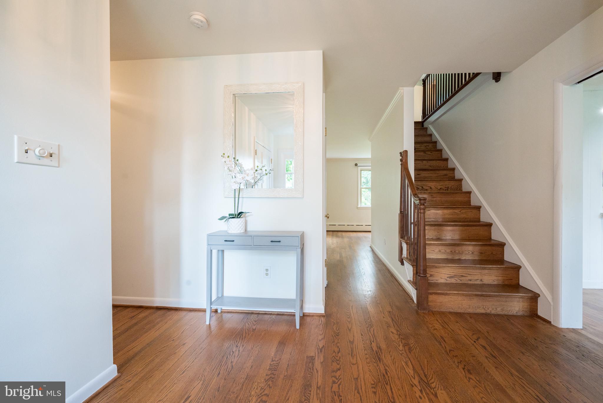217 Cheltenham Road Newark, DE 19711 - Photo 11 of 53 Center Hall Colonial Floorplan