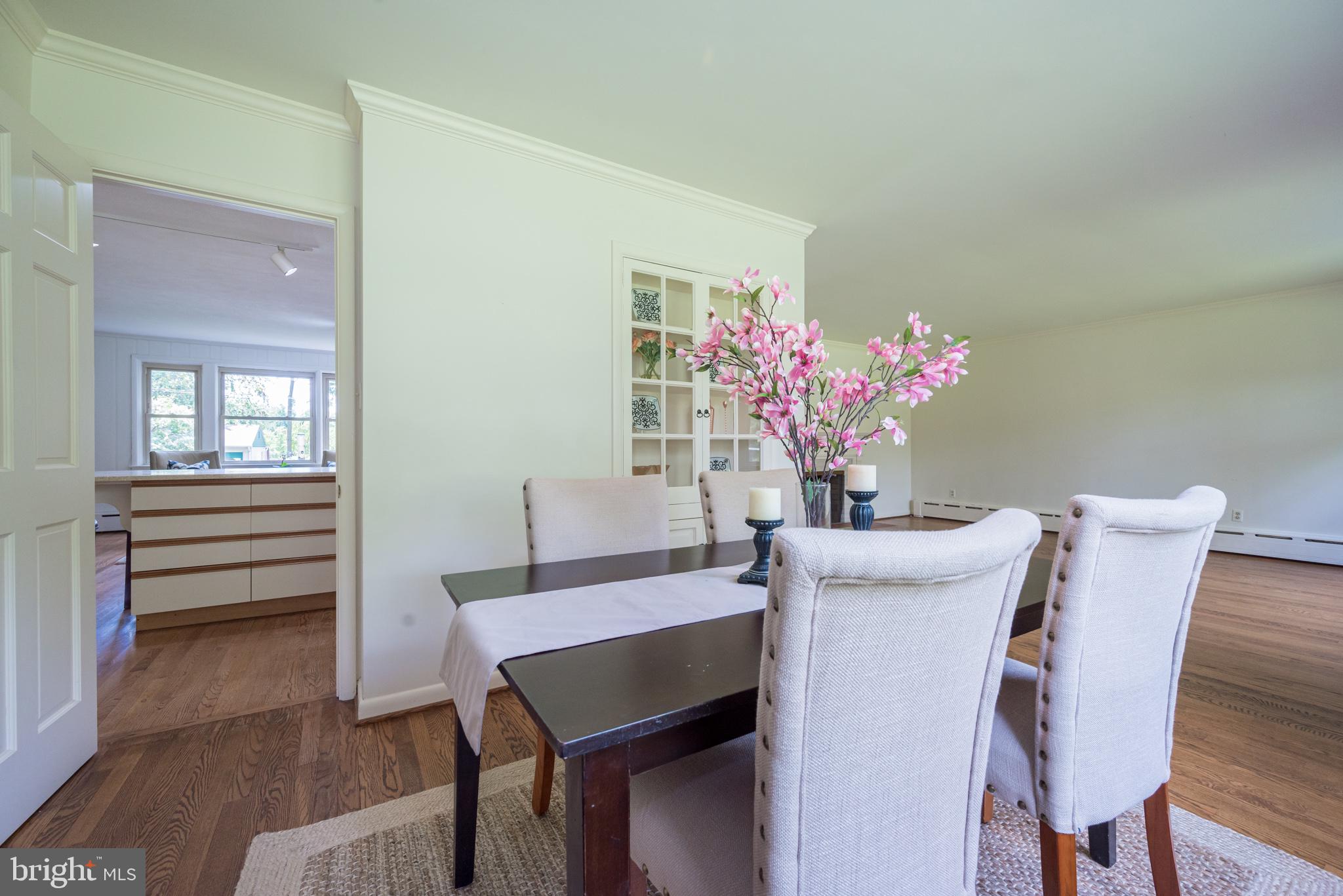 217 Cheltenham Road Newark, DE 19711 - Photo 24 of 53 Built in Cabinetry