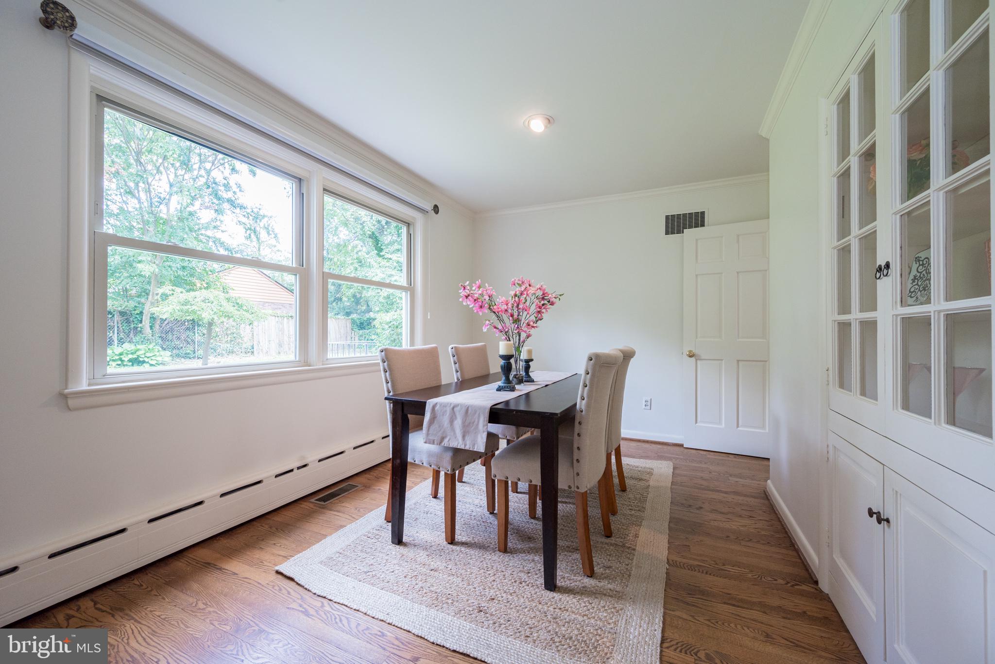 217 Cheltenham Road Newark, DE 19711 - Photo 25 of 53 Lots of Natural Light