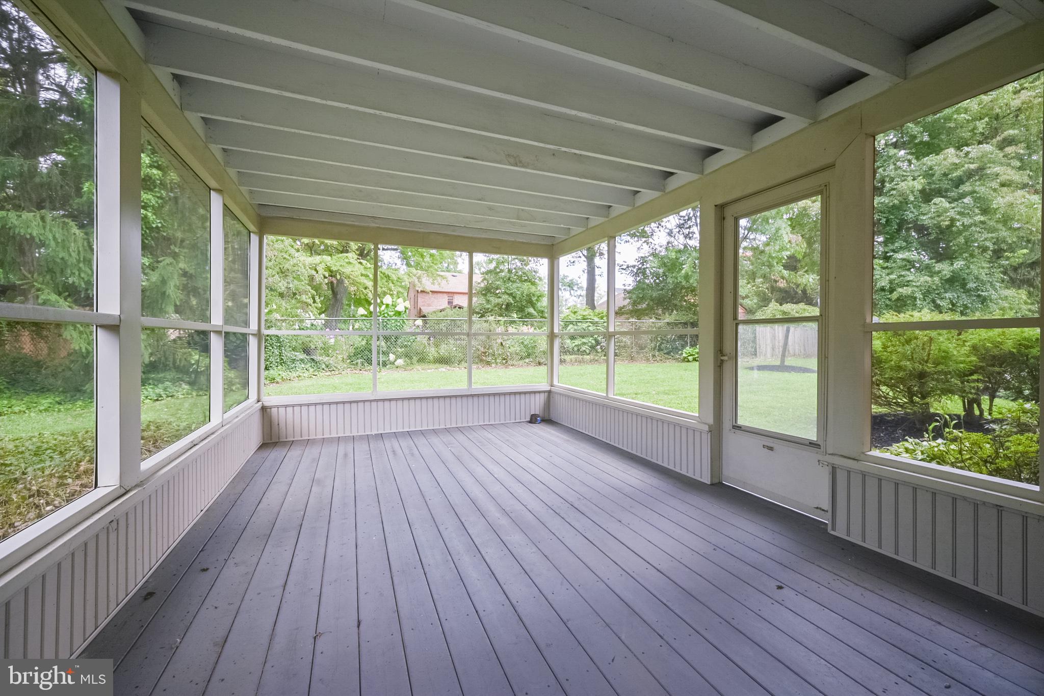 217 Cheltenham Road Newark, DE 19711 - Photo 29 of 53 Screened Porch