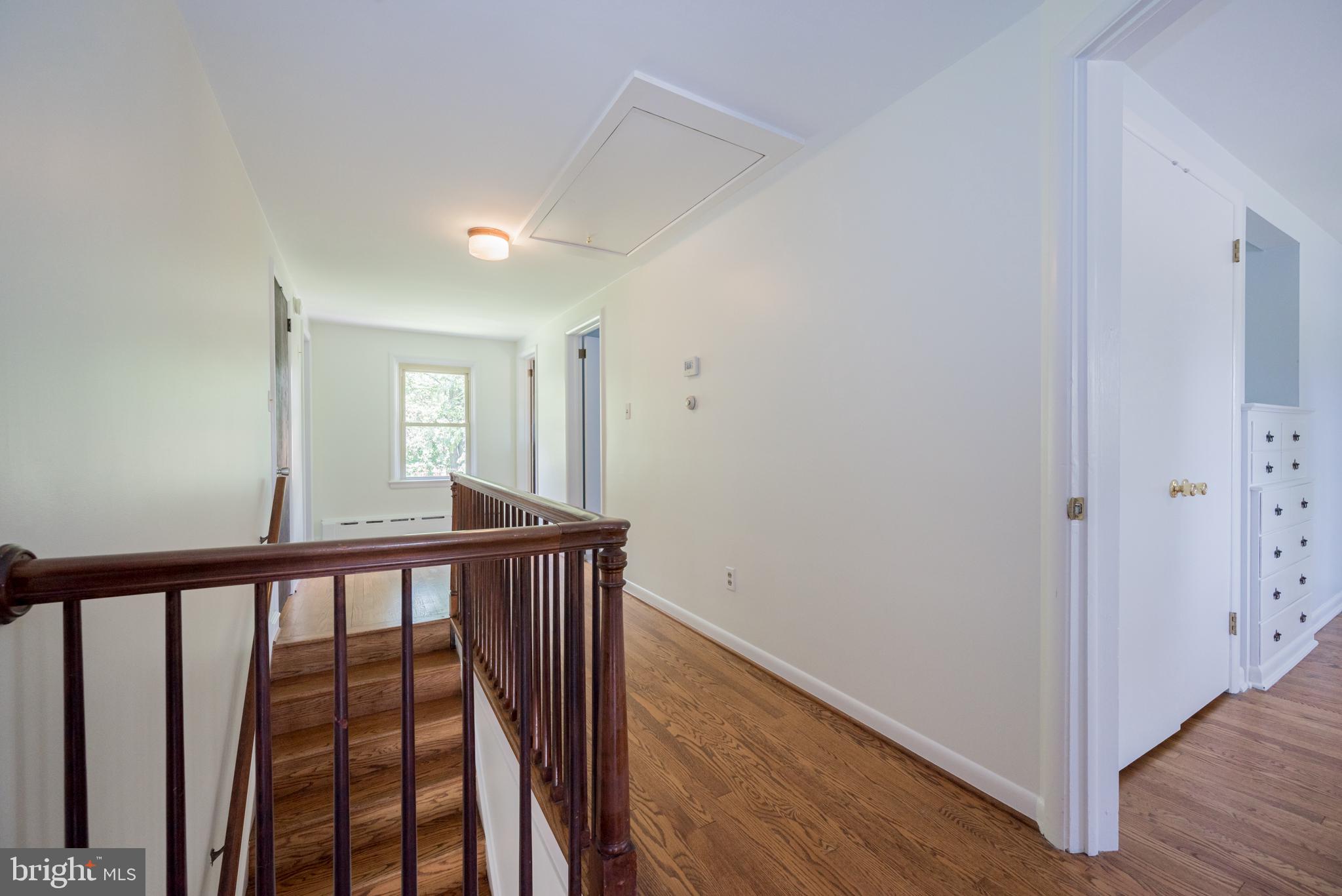 217 Cheltenham Road Newark, DE 19711 - Photo 38 of 53 Second Floor Hardwood