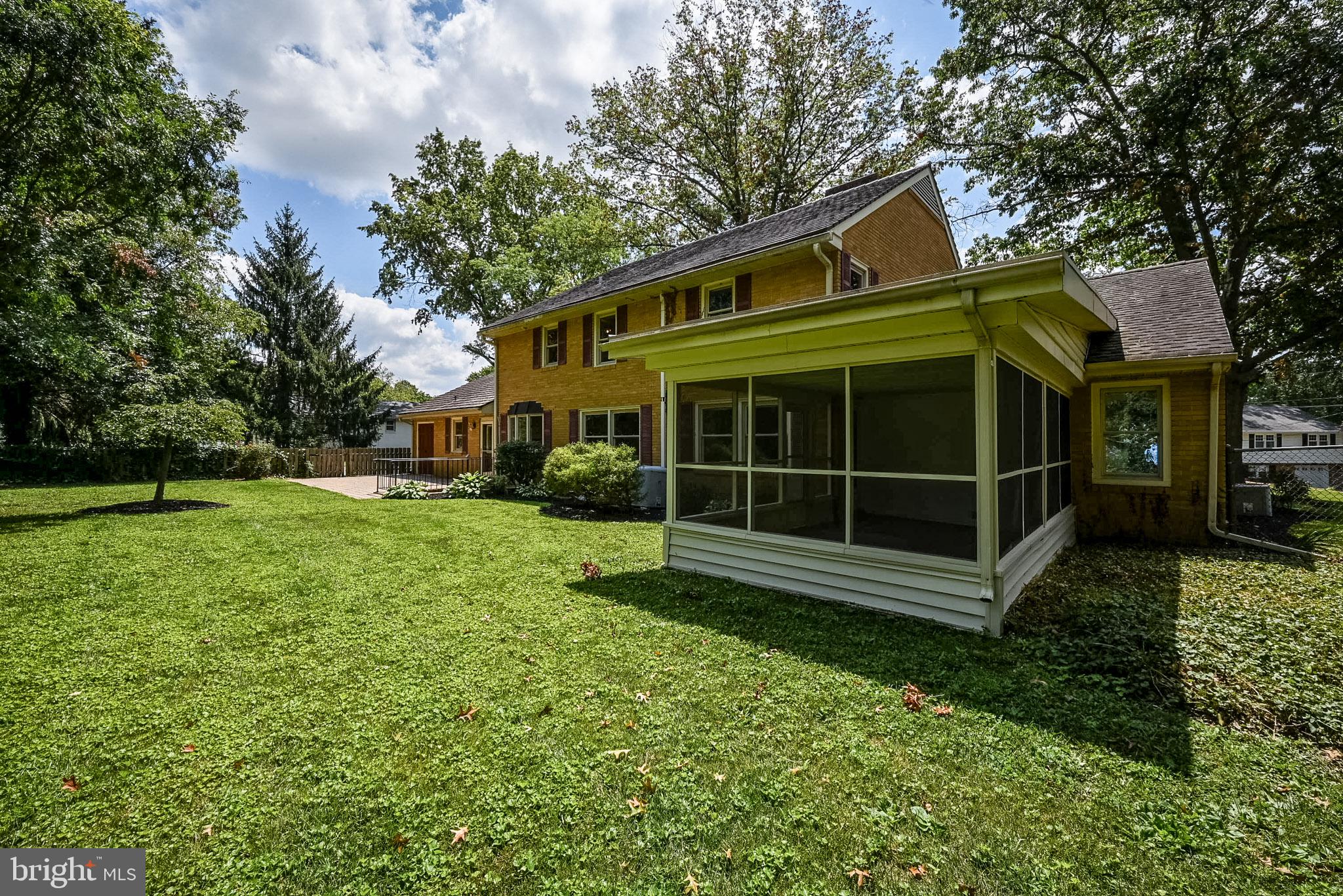217 Cheltenham Road Newark, DE 19711 - Photo 6 of 53 Screened Porch